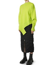 アシンメトリックヘムニットトップ / Asymmetric Hem Knit Top