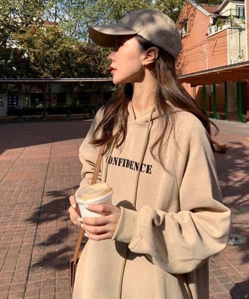 meJane(ミージェーン)の「フロントロゴスウェットパーカーワンピース【ZOZOTOWN限定】(ワンピース・レディース・ブラック/ベージュ/グレー・FREE)」の19枚目の写真