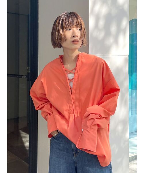 Ungrid(アングリッド)の「レースアップ2wayデザインシャツ(シャツ/ブラウス・レディース・ブラック/オフホワイト/オレンジ・FREE)」の16枚目の写真