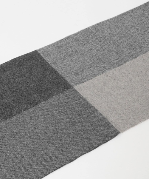 URBAN RESEARCH DOORS（アーバンリサーチドアーズ）の「カシミヤブレンド パネルマフラー（マフラー・メンズ・ブラウン/カーキ/ブルー/チャコールグレー・-）」の20枚目の写真