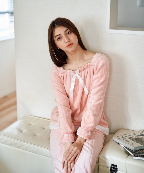 Amains（アメイン）の「スクエアネックマイクロフリースパジャマ（ルームウェア/パジャマ・レディース・ホワイト/ブルー/ピンク・M）」の4枚目の写真