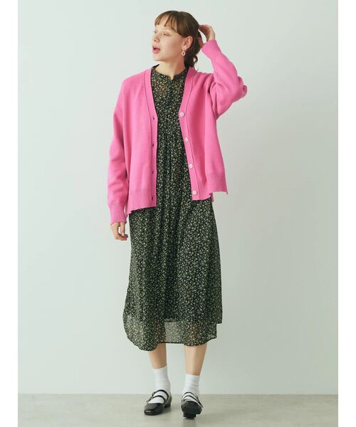 AMERICAN HOLIC(アメリカンホリック)の「ミドルゲージVネックニットカーディガン(カーディガン/ボレロ・レディース・ブルー系その他2/ライトグリーン/オフホワイト/ピンク/イエロー/ブルー・M/L)」の21枚目の写真