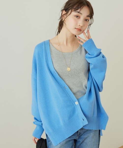 AMERICAN HOLIC(アメリカンホリック)の「ミドルゲージVネックニットカーディガン(カーディガン/ボレロ・レディース・ブルー系その他2/ライトグリーン/オフホワイト/ピンク/イエロー/ブルー・M/L)」の3枚目の写真