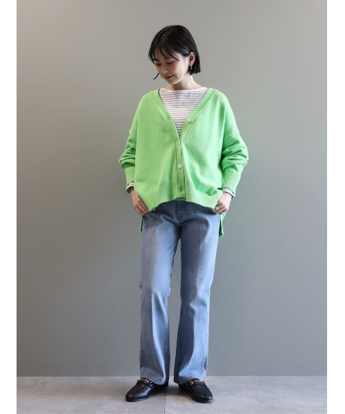 AMERICAN HOLIC(アメリカンホリック)の「ミドルゲージVネックニットカーディガン(カーディガン/ボレロ・レディース・ブルー系その他2/ライトグリーン/オフホワイト/ピンク/イエロー/ブルー・M/L)」の7枚目の写真