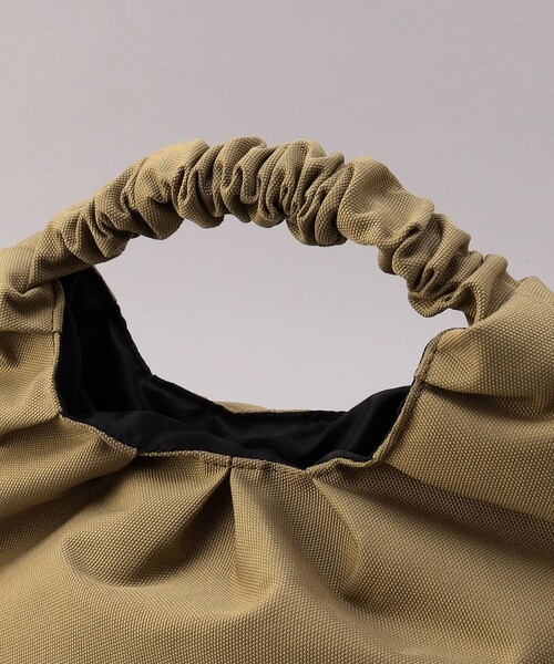 FREAK'S STORE(フリークスストア)の「OUTDOOR PRODUCTS × FREAK'S STORE/アウトドアプロダクツ 別注ギャザーバッグ(ギャザーハンドルバッグ/ハンドバッグ)(ハンドバッグ・レディース・ブラック/ピンク/ベージュ・ONE SIZE)」の7枚目の写真