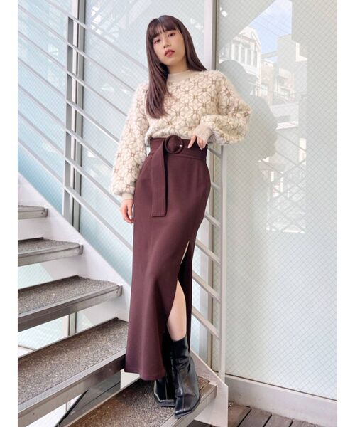 MURUA（ムルーア）の「ディープスリットペンシルスカート（スカート・レディース・ブラック/ブラウン/アイボリー/ブルー・2/1）」の22枚目の写真