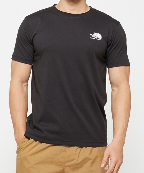 THE NORTH FACE（ザノースフェイス）の「THE NORTH FACE/ザ・ノース・フェイス ショートスリーブヒストリカルロゴティー バックプリント UVケア NT32332（Tシャツ/カットソー・メンズ・グレー/ブラック/ホワイト・M/L/XL/S）」の4枚目の写真