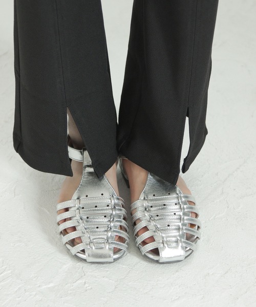 SOROTTO（ソロット）の「ぺたんこグルカサンダル/フラット（サンダル・キッズ・ホワイト/ブラック/シルバー/ブラウン・16.0cm/17.0cm/18.0cm/19.0cm/20.0cm/21.0cm/22.0cm）」の7枚目の写真