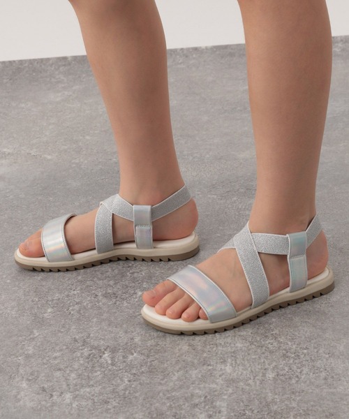 GLOBAL WORK（グローバルワーク）の「ラクラク／ゴムクロスサンダル/191429（サンダル・キッズ・ホワイト系その他/ブラック系その他/シルバー/その他・16cm/17cm/18cm/19cm/20cm/21cm/22cm）」の15枚目の写真