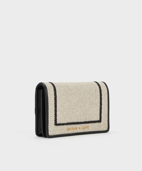 CHARLES & KEITH（チャールズ & キース）の「Astra アストラ