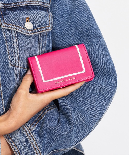 CHARLES & KEITH（チャールズ & キース）の「Astra アストラ