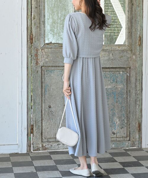 rps（アールピーエス）の「パイピングリボンカーデ×フレアーキャミワンピ（ワンピース・レディース・ブラック/グレー/グレイッシュベージュ・フリー）」の12枚目の写真