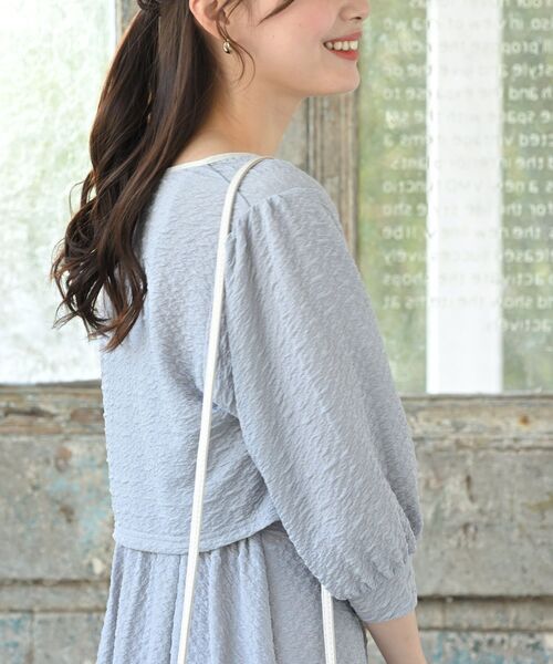 rps（アールピーエス）の「パイピングリボンカーデ×フレアーキャミワンピ（ワンピース・レディース・ブラック/グレー/グレイッシュベージュ・フリー）」の16枚目の写真