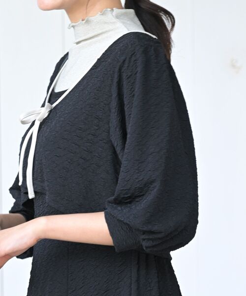 rps（アールピーエス）の「パイピングリボンカーデ×フレアーキャミワンピ（ワンピース・レディース・ブラック/グレー/グレイッシュベージュ・フリー）」の5枚目の写真