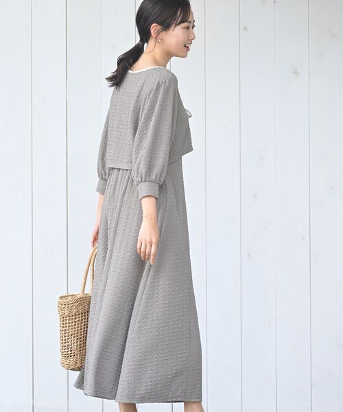 rps（アールピーエス）の「パイピングリボンカーデ×フレアーキャミワンピ（ワンピース・レディース・ブラック/グレー/グレイッシュベージュ・フリー）」の22枚目の写真