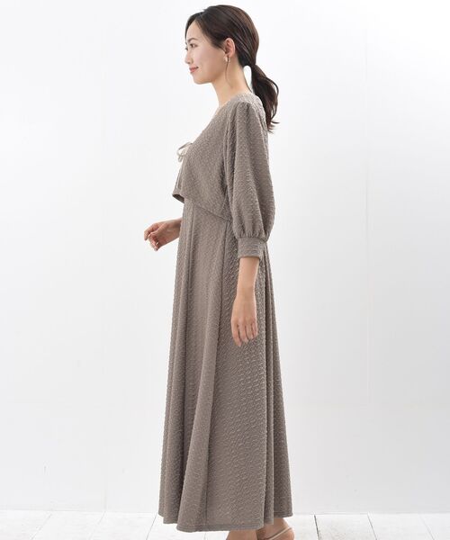 rps（アールピーエス）の「パイピングリボンカーデ×フレアーキャミワンピ（ワンピース・レディース・ブラック/グレー/グレイッシュベージュ・フリー）」の7枚目の写真