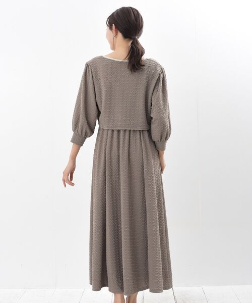 rps（アールピーエス）の「パイピングリボンカーデ×フレアーキャミワンピ（ワンピース・レディース・ブラック/グレー/グレイッシュベージュ・フリー）」の11枚目の写真