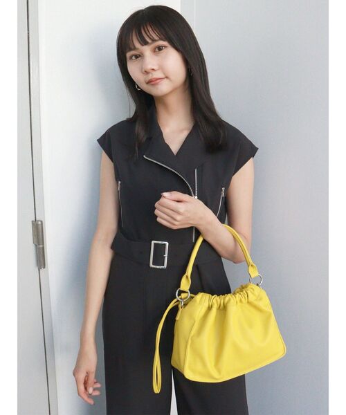 MURUA(ムルーア)の「2WAYハンドルドロストバッグ(ハンドバッグ・レディース・ブラック/イエロー・FREE)」の19枚目の写真