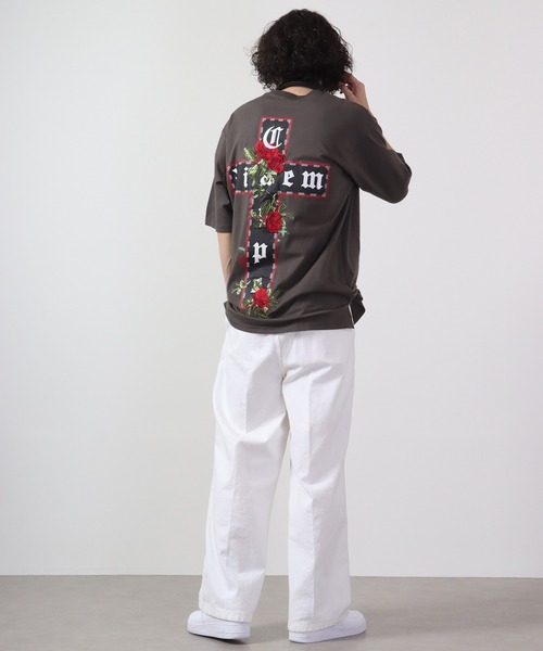 RE730(アールイーセブンサーティー)の「RE730 クロスローズ半袖Tシャツ(Tシャツ/カットソー・メンズ・オフホワイト/グレー/ブラック・L/M)」の21枚目の写真