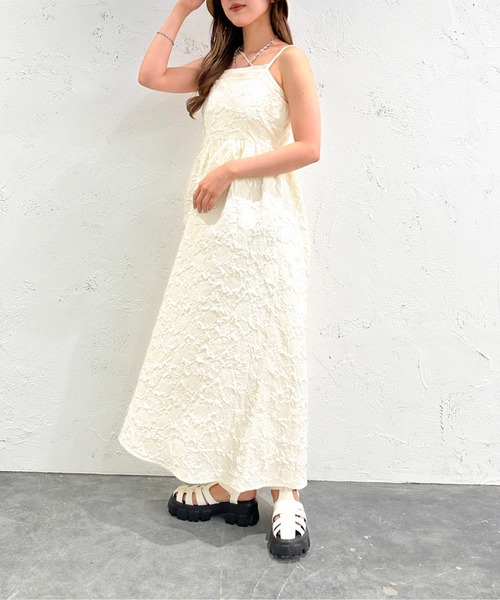 apres jour mignon(アプレジュールミニョン)の「ふくれジャガードキャミワンピース【ZOZOTOWN限定アイテム】(ワンピース・レディース・ブルー/ブラック/アイボリー・X-LARGE/SMALL/MEDIUM)」の8枚目の写真