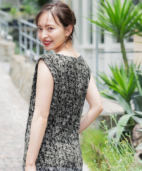 単色鳥柄プリーツワンピース（ワンピース）｜coca（coca）（コカ）の