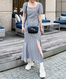 バックレースアップスリットロングワンピース