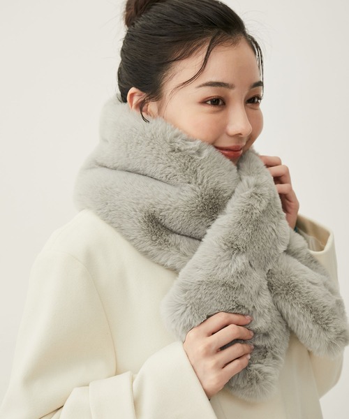 VIS(ビス)の「ボリュームフェイクファーティペット(マフラー・レディース・グレー/ベージュ系その他/キナリ・FREE)」の1枚目の写真