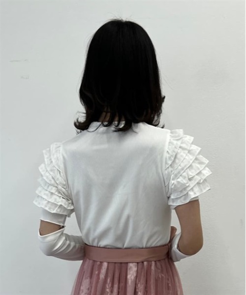axes femme POETIQUE(アクシーズファムポエティック)の「アームカバー付フリル袖プルオーバー(Tシャツ/カットソー・レディース・キナリ/ワイン/ブラック・MEDIUM)」の5枚目の写真