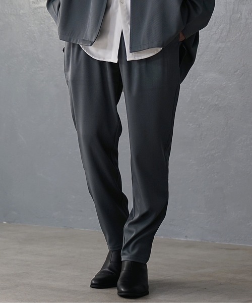 MinoriTY(マイノリティ)の「【MinoriTY】とろみ素材テーパードパンツ スラックス ルーズフィット メンズ(スラックス・メンズ・ブラック/ブラウン/グリーン/モスグリーン・M/L/S)」の4枚目の写真