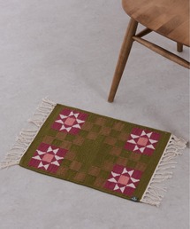 emesuelee（エメスーリー）の「コットン手織りマット（ラグ/マット）」