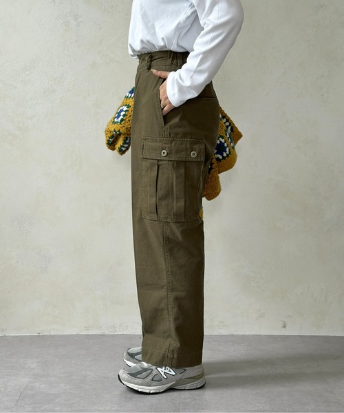 CPCM(シーピーシーエム)の「ツイルストレートカーゴパンツ(カーゴパンツ・メンズ・カーキ/ネイビー・MEDIUM/SMALL/LARGE)」の15枚目の写真