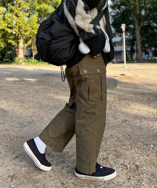 CPCM(シーピーシーエム)の「ツイルストレートカーゴパンツ(カーゴパンツ・メンズ・カーキ/ネイビー・MEDIUM/SMALL/LARGE)」の4枚目の写真