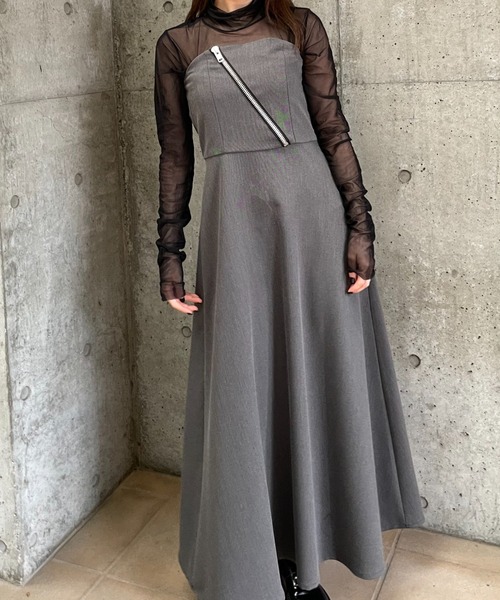 LEANN MOMENT(リーンモーメント)の「Zip baretop dress(ワンピース・レディース・ブラック/グレー・SMALL/MEDIUM)」の4枚目の写真
