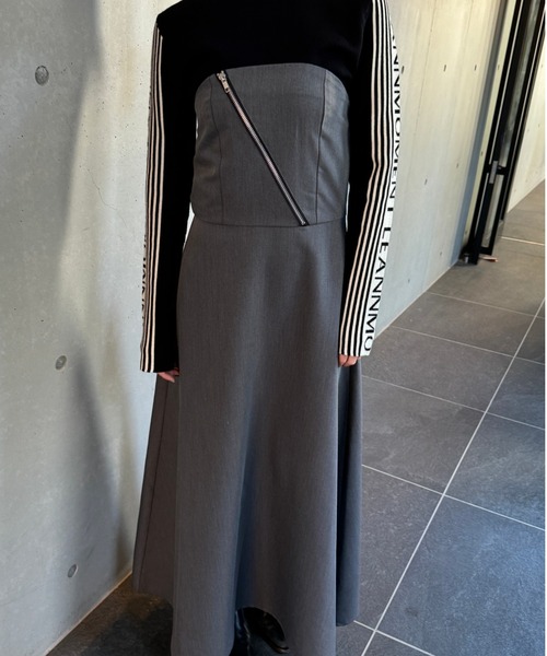 LEANN MOMENT(リーンモーメント)の「Zip baretop dress(ワンピース・レディース・ブラック/グレー・SMALL/MEDIUM)」の17枚目の写真