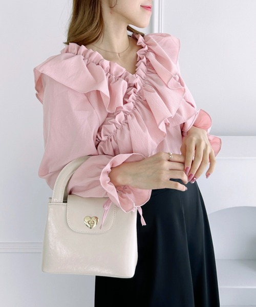 Loueme(ルエム)の「クロスフリルリボン2WAYショートブラウス(シャツ/ブラウス・レディース・ピンク/ブラック/ホワイト・FREE)」の20枚目の写真