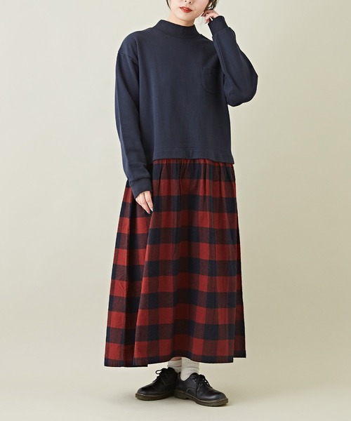 CUBE SUGAR（キューブシュガー）の「スウェット×チェック切替スタンドカラーワンピース（ワンピース・レディース・ブラック/ブラウン/ネイビー・M）」の3枚目の写真