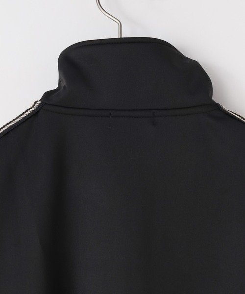 LOWRYS FARM（ローリーズファーム）の「トラックジャケット 994187（ジャージ・メンズ・ブラック/チャコールグレー・MEDIUM/LARGE）」の11枚目の写真