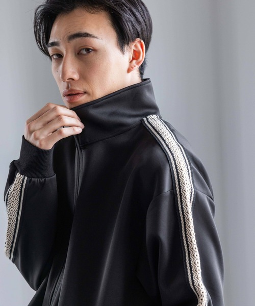 LOWRYS FARM（ローリーズファーム）の「トラックジャケット 994187（ジャージ・メンズ・ブラック/チャコールグレー・MEDIUM/LARGE）」の18枚目の写真