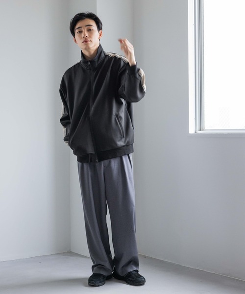 LOWRYS FARM（ローリーズファーム）の「トラックジャケット 994187（ジャージ・メンズ・ブラック/チャコールグレー・MEDIUM/LARGE）」の19枚目の写真