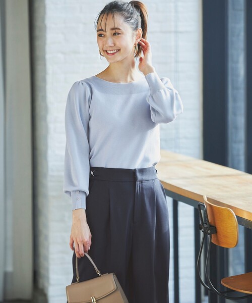 ANY SIS（エニィスィス）の「【洗える】フラワーモイスチャー ニット（ニット/セーター・レディース・ライラック系/ホワイト系/スカイブルー系/ライトイエロー系/ネイビー系・2）」の9枚目の写真