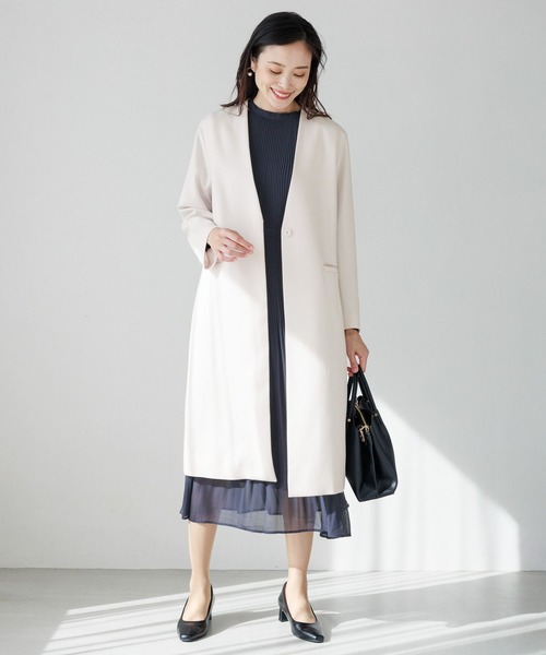 Elura(エルーラ)の「<セレモニーでも仕事でも使える!>Vネックコート/988739(ノーカラーコート・レディース・ネイビー/グレイッシュベージュ・FREE)」の9枚目の写真