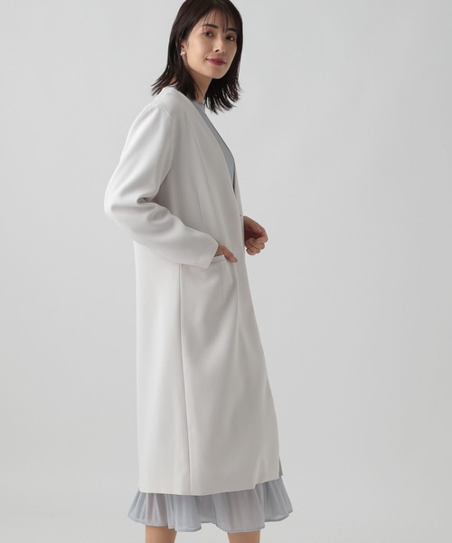 Elura(エルーラ)の「<セレモニーでも仕事でも使える!>Vネックコート/988739(ノーカラーコート・レディース・ネイビー/グレイッシュベージュ・FREE)」の12枚目の写真