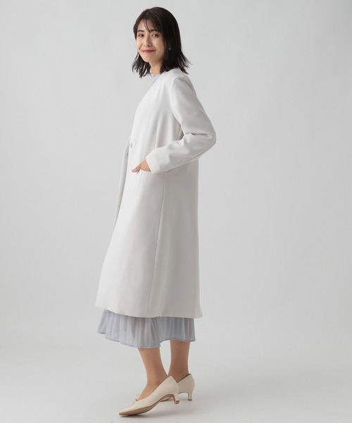 Elura(エルーラ)の「<セレモニーでも仕事でも使える!>Vネックコート/988739(ノーカラーコート・レディース・ネイビー/グレイッシュベージュ・FREE)」の14枚目の写真