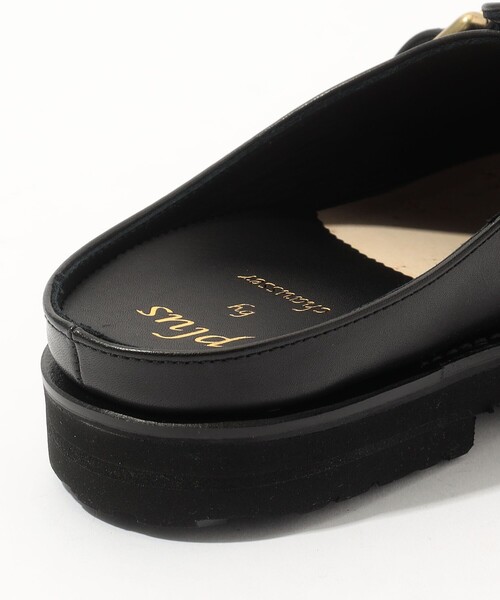 chausser(ショセ)の「【別注】plus by chausser ダブルモンクストラップサンダル(サンダル・レディース・ブラック・S/L/M)」の6枚目の写真