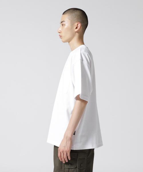 AVIREX（アヴィレックス）の「《DAILY/デイリー》RIB LOOSE FIT T-SHIRT / リブ ルーズフィット 半袖 Tシャツ / AVIREX / アヴィレックス（Tシャツ/カットソー・メンズ・ブラック/チャコールグレー/グレー/ホワイト・L/M/XL）」の17枚目の写真