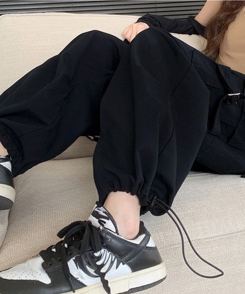 美品♥️定価 25,300円♥️ESSENTIAL ハイテンションカーゴパンツ セール】ミラーサテンカーゴパンツ（カーゴパンツ）｜STYLEMIXER