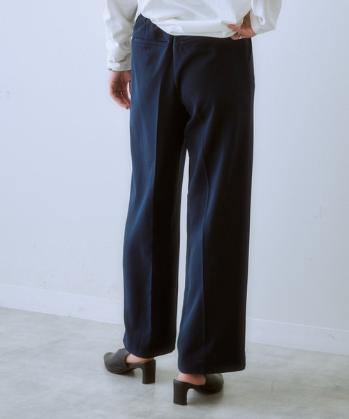 SMILE LAND(スマイルランド)の「大きいサイズ こなれBEAUTYストレッチワイドパンツ(ゆったりヒップ)(その他パンツ・レディース・ブラック/ネイビー・L/LL/3L/4L/5L)」の10枚目の写真