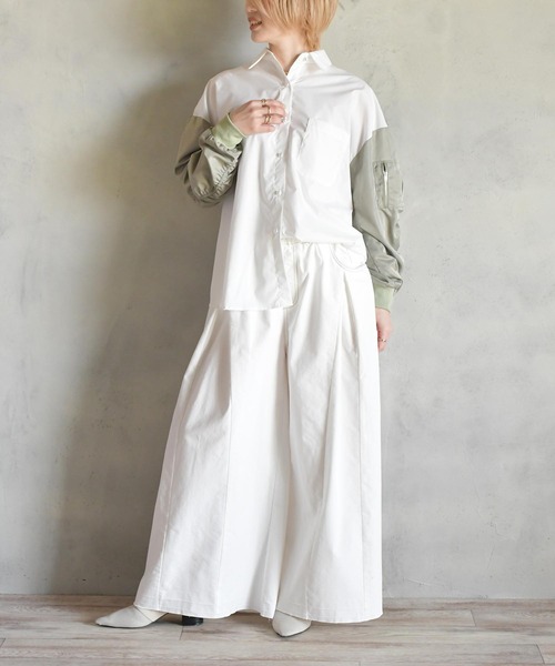 BITTOKO(ビットコ)の「ホワイトハギデニムパンツ(デニムパンツ・レディース・ホワイト/グレー・SMALL/MEDIUM)」の20枚目の写真