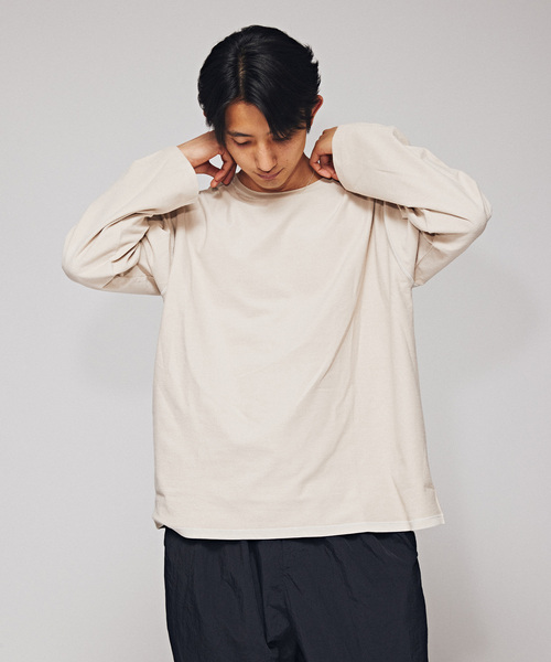 EDIFICE(エディフィス)の「ライト フレンチ テリー ボートネック Tシャツ(Tシャツ/カットソー・メンズ・ベージュ/ブラウン/ブラック・MEDIUM/LARGE)」の7枚目の写真