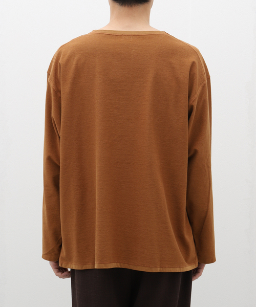 EDIFICE(エディフィス)の「ライト フレンチ テリー ボートネック Tシャツ(Tシャツ/カットソー・メンズ・ベージュ/ブラウン/ブラック・MEDIUM/LARGE)」の17枚目の写真